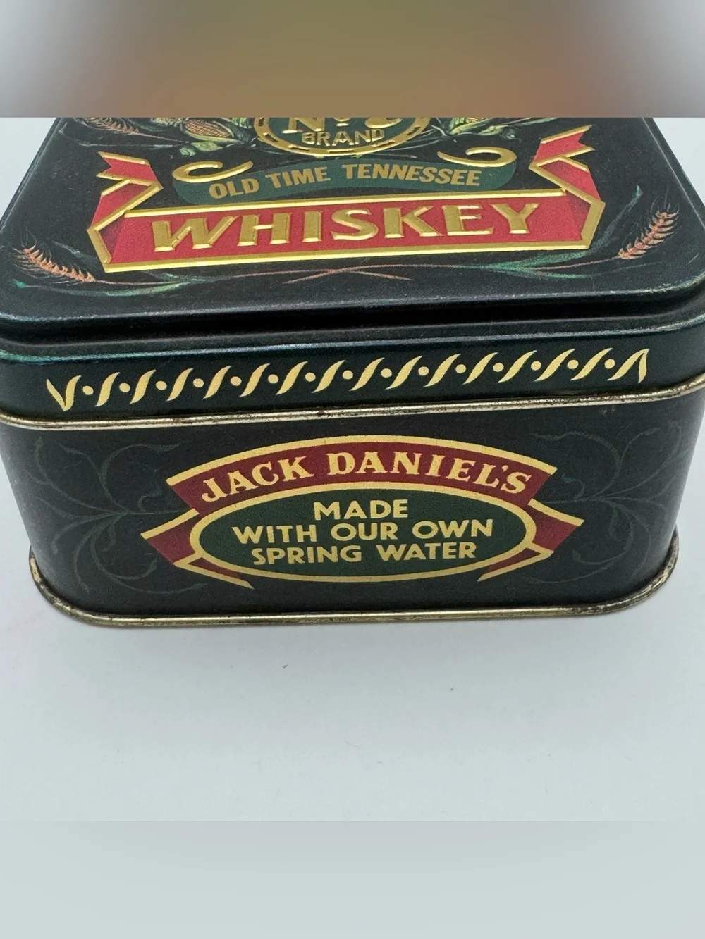 Vintage Jack Daniel’s Old No. 7 Collectible Tin w/ 2 EMPTY 50ml Bottles England
